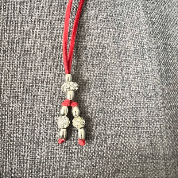 Sparkly necklace with silver and cz type stones on red leather cord adju… - Picture 4 of 9